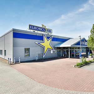 Frontansicht Gewerbezentrum Syke Aussenansicht Euronics XXL