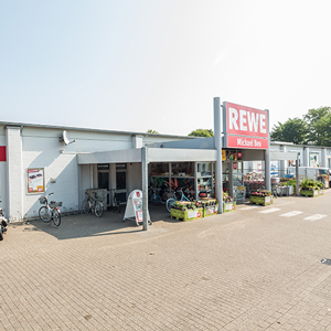 Frontansicht Gewerbeobjekt Zeven
